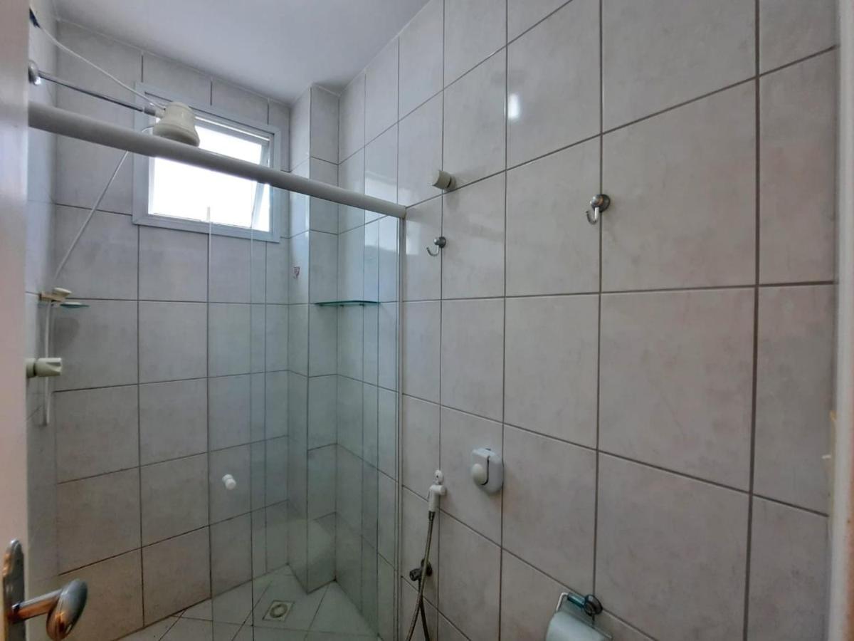 Апартаменти Apartamento A 3 Minutos Da Orla Da Praia Do Morro Гуарапарі Екстер'єр фото