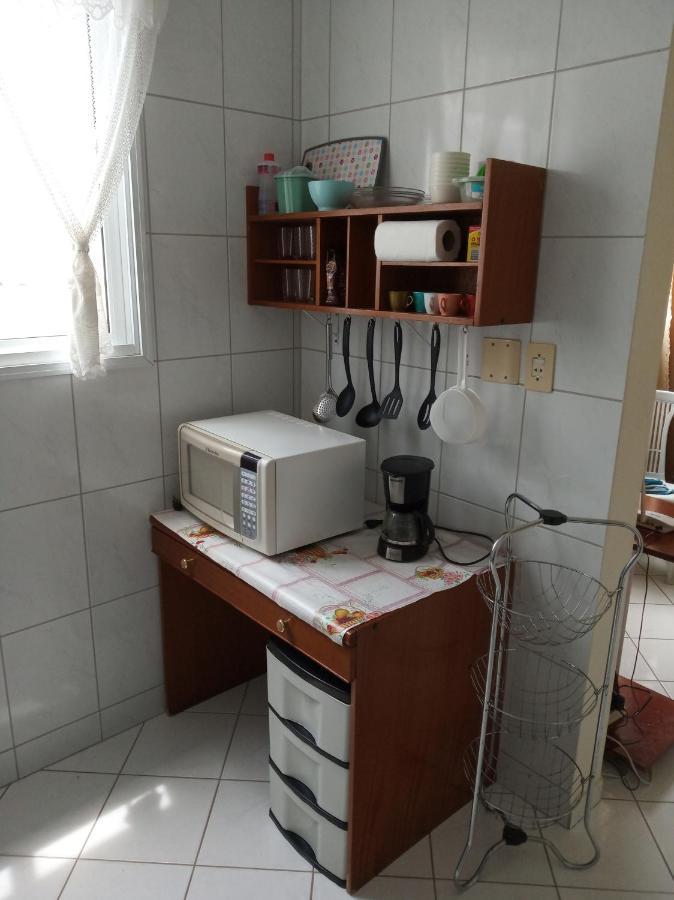 Апартаменти Apartamento A 3 Minutos Da Orla Da Praia Do Morro Гуарапарі Екстер'єр фото